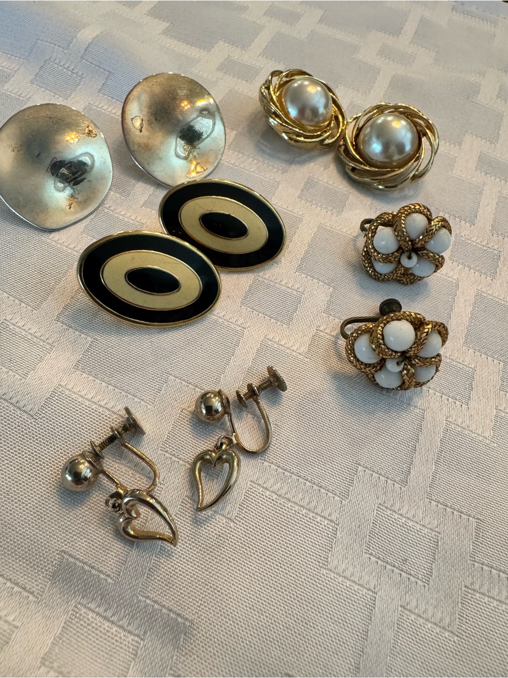 Lot of 5 Gold and Black Vintage-Inspired Earrings Sets